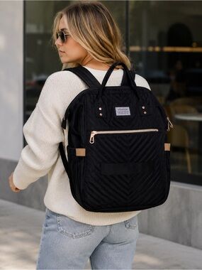 Vsnoon Quilted Black Diaper Travel Backpack with USB‎ Port & Laptop Sleeve